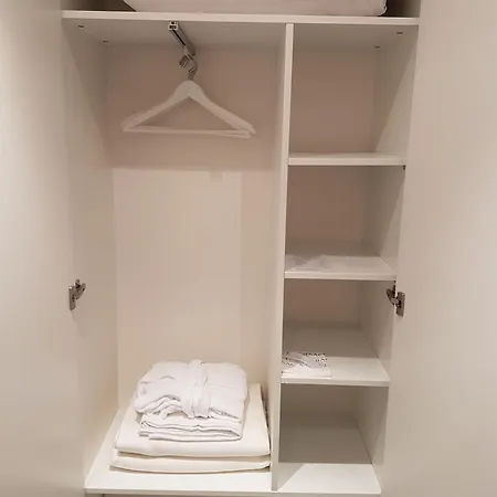 ホテル Arthotel Ana Fleur