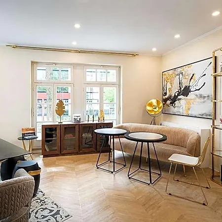 Arthotel Ana Fleur מלון פאדרבורן