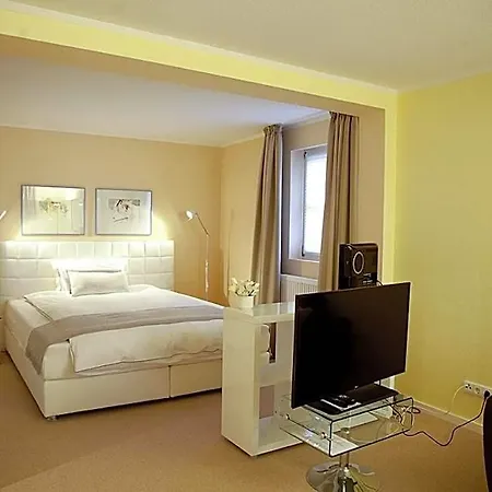 Ξενοδοχείο Arthotel Ana Fleur 3*