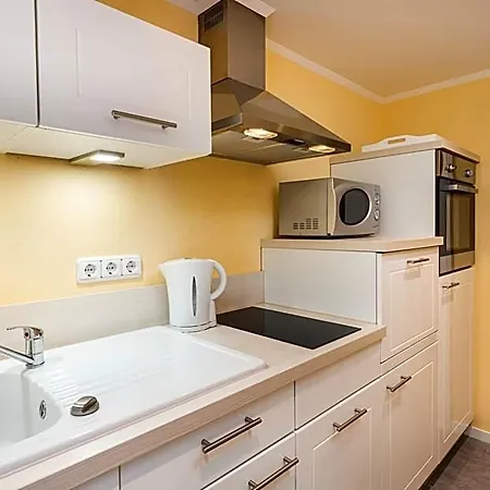 Arthotel Ana Fleur 3* פאדרבורן